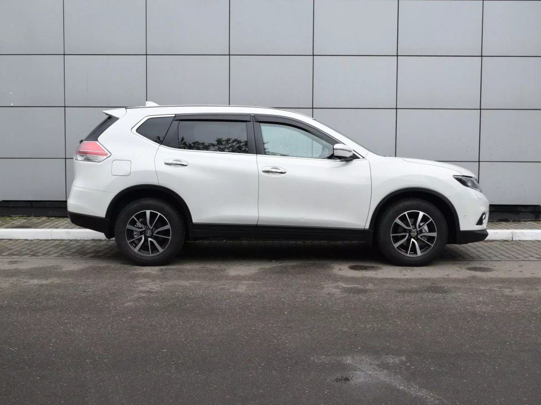 Nissan X-Trail 2.5 CVT, 2017 фото 4