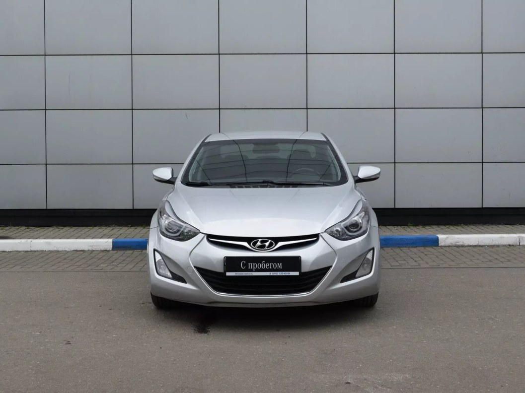 Hyundai Elantra Comfort 1.8 АКПП, 2013 фото 2
