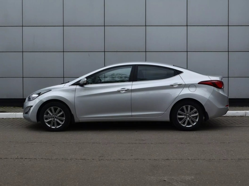 Hyundai Elantra Comfort 1.8 АКПП, 2013 фото 5