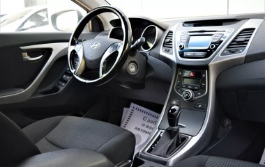 Hyundai Elantra Comfort 1.8 АКПП, 2013 превью 17