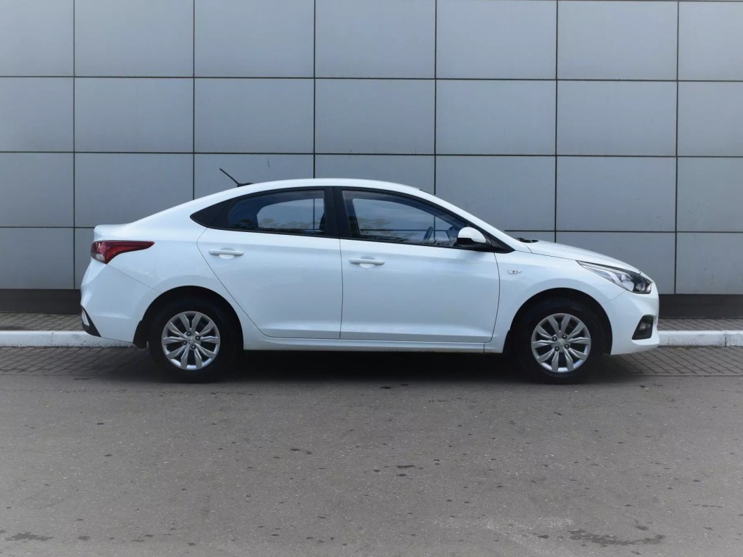 Hyundai Solaris Comfort 1.4 АКПП, 2018 фото 4