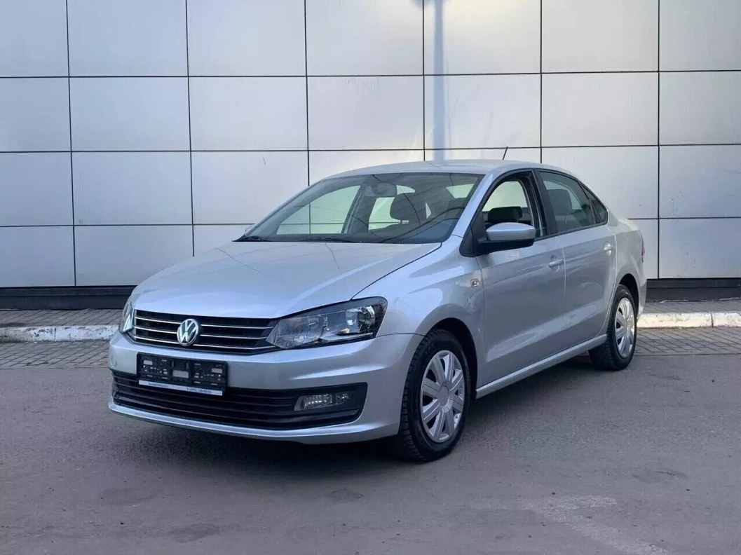 Volkswagen Polo Comfortline 1.6 АКПП, 2016 фото 3
