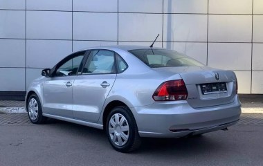 Volkswagen Polo Comfortline 1.6 АКПП, 2016 превью 8