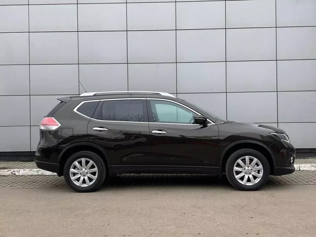Nissan X-Trail 1.6 МКПП, 2015 фото 4