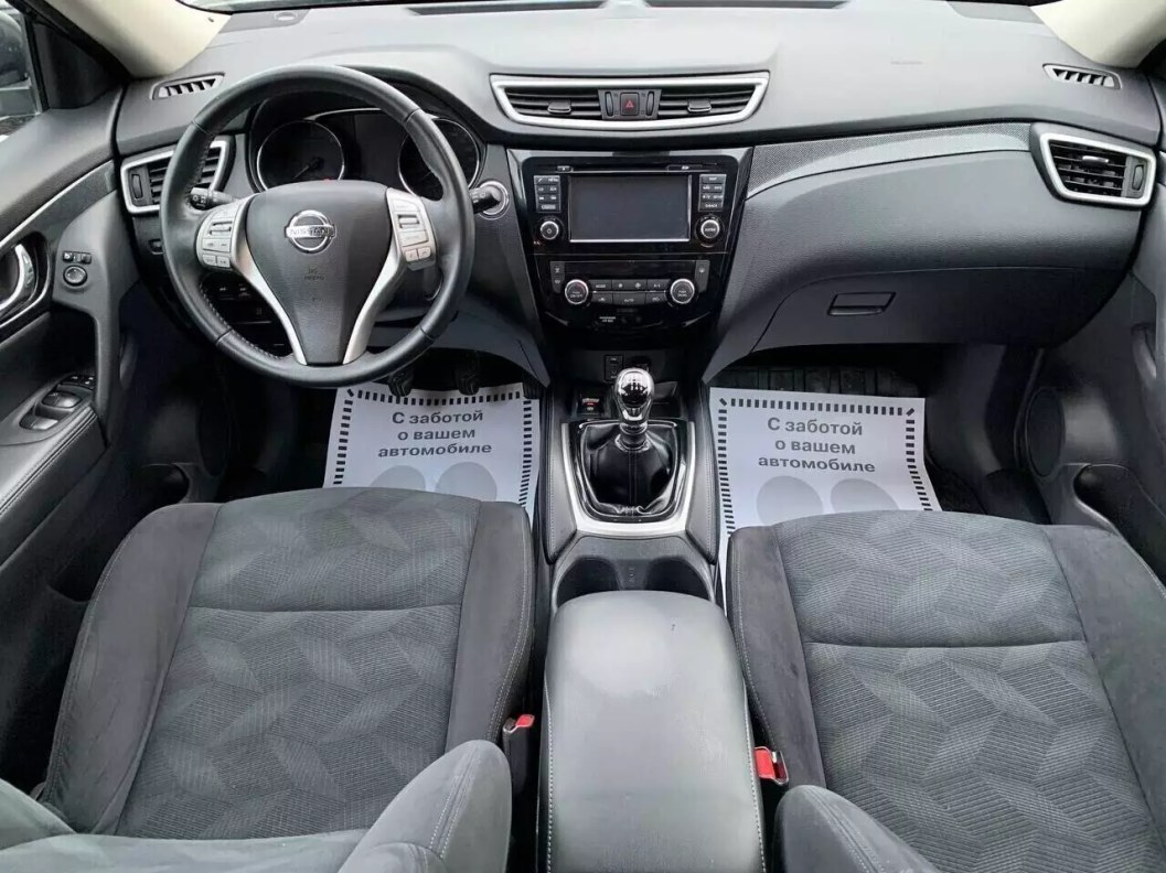 Nissan X-Trail 1.6 МКПП, 2015 фото 10