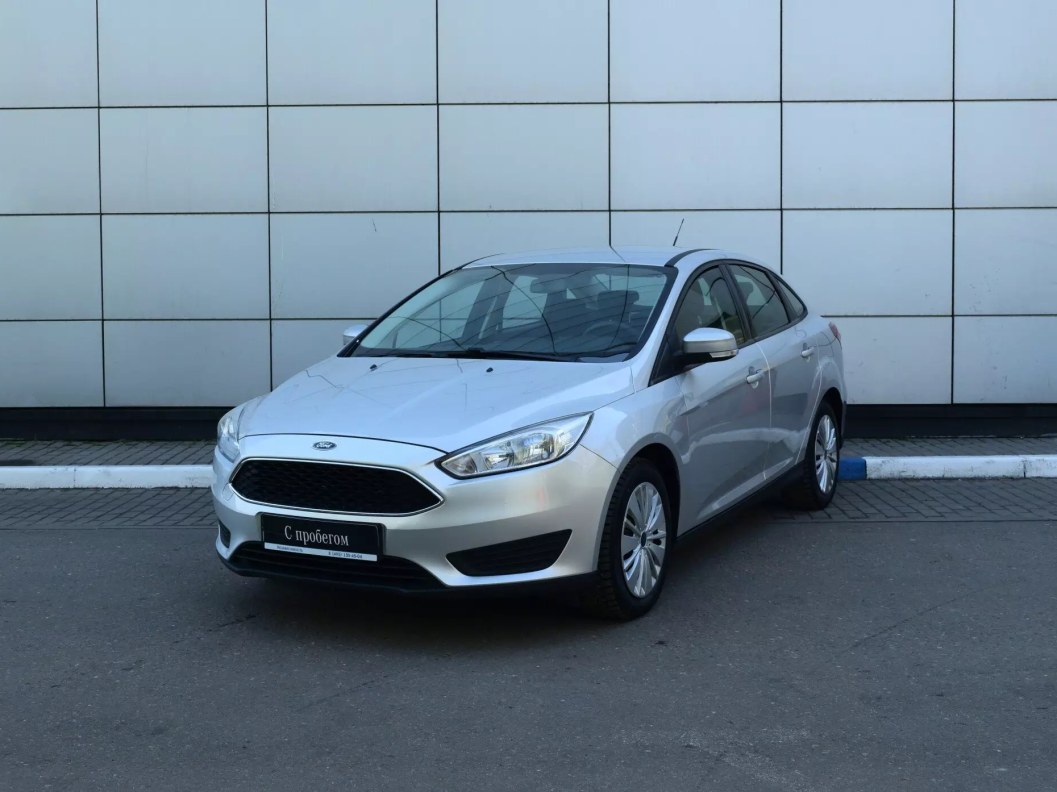 Ford Focus Trend 1.6 МКПП, 2018 фото 3