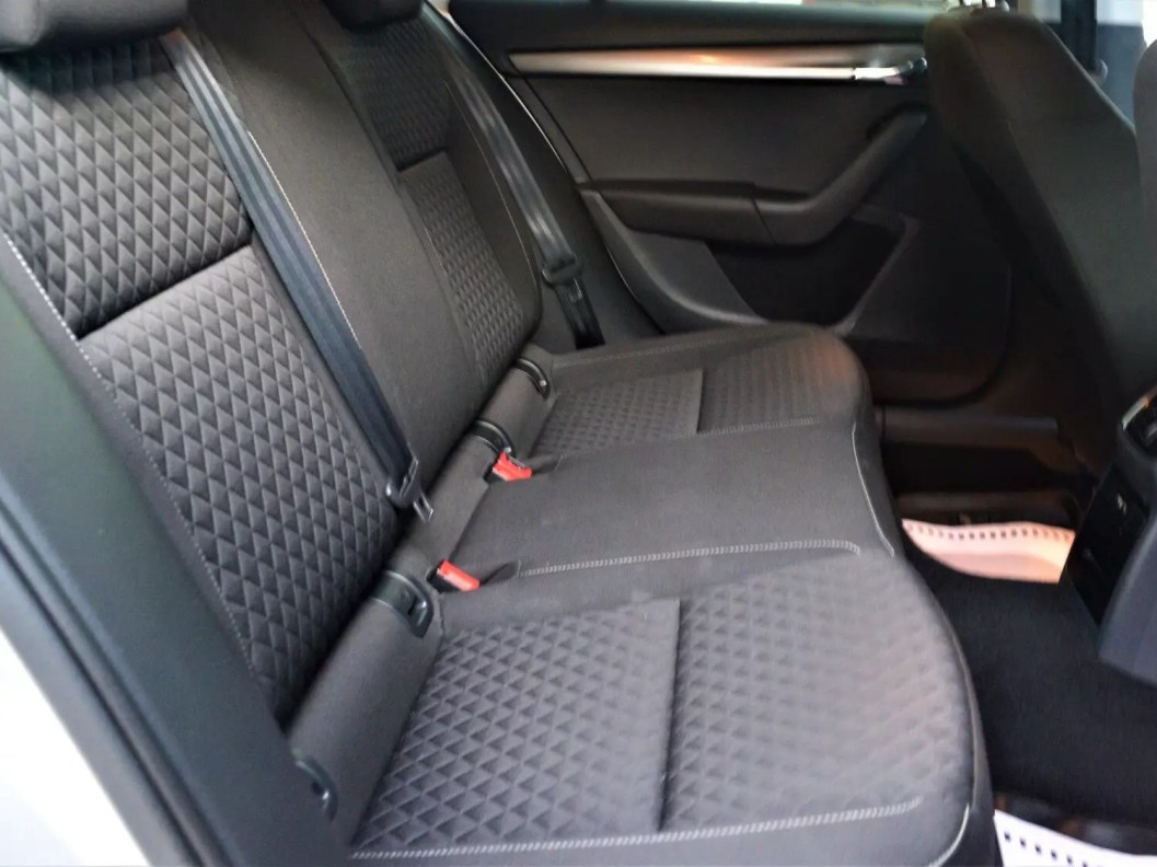 Skoda Octavia Style 1.4 АМТ, 2018 фото 12