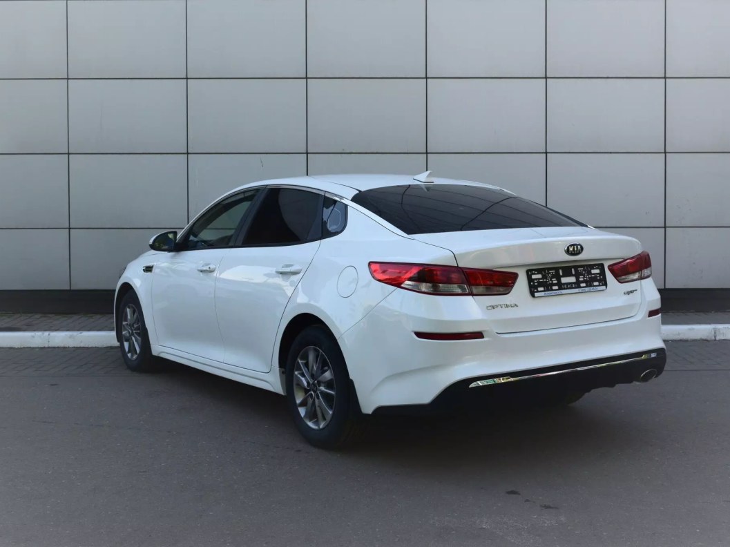 Kia Optima Comfort 2.0 АКПП, 2017 фото 8