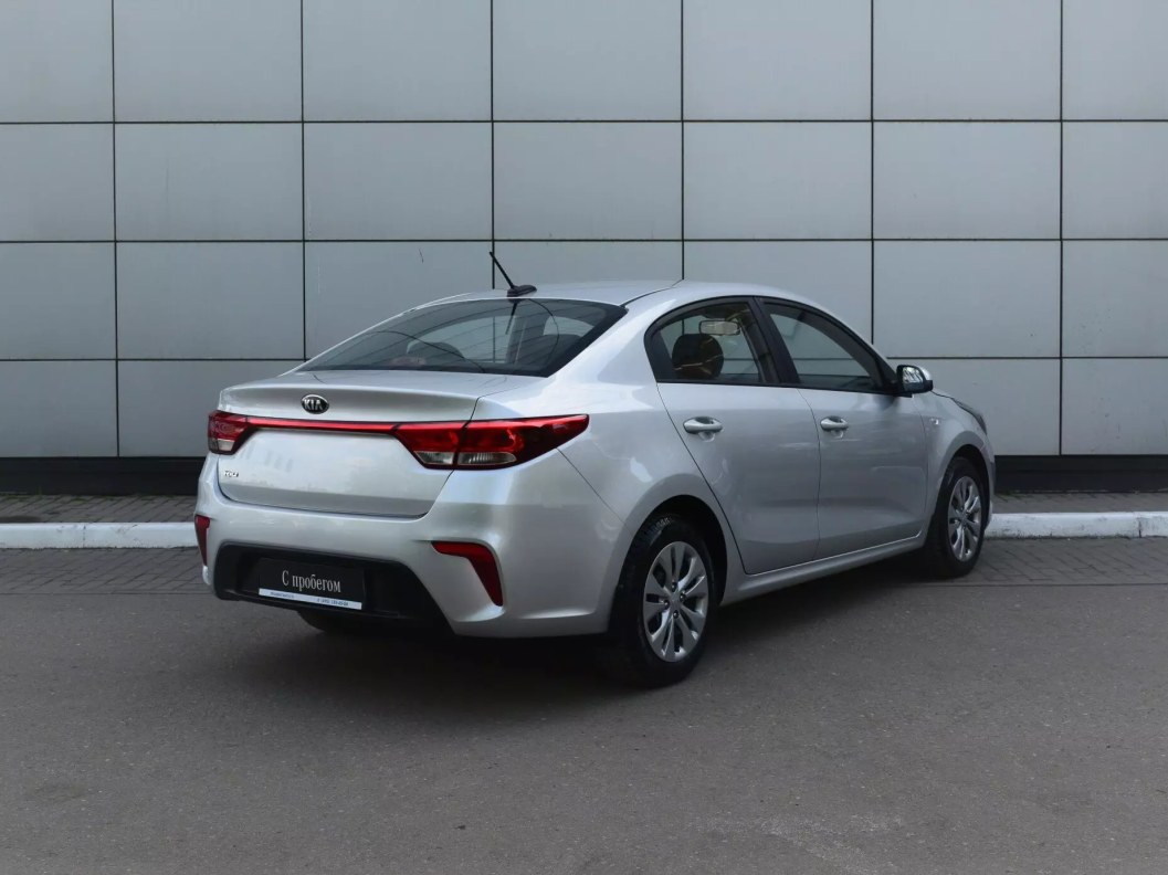 Kia Rio Comfort 1.6 АКПП, 2019 фото 6