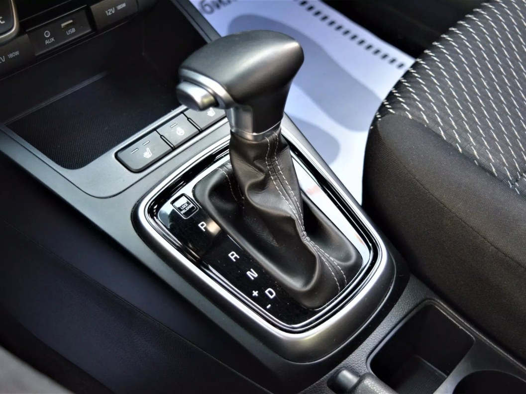 Kia Rio Comfort 1.6 АКПП, 2019 фото 18