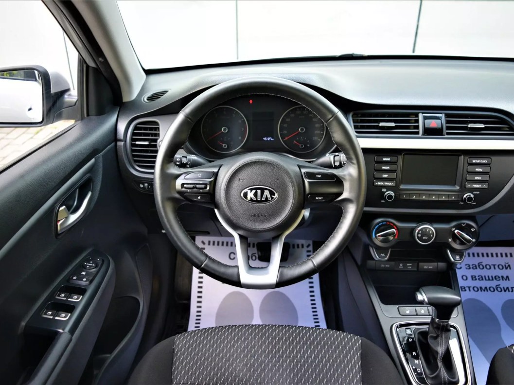 Kia Rio Comfort 1.6 АКПП, 2019 фото 20