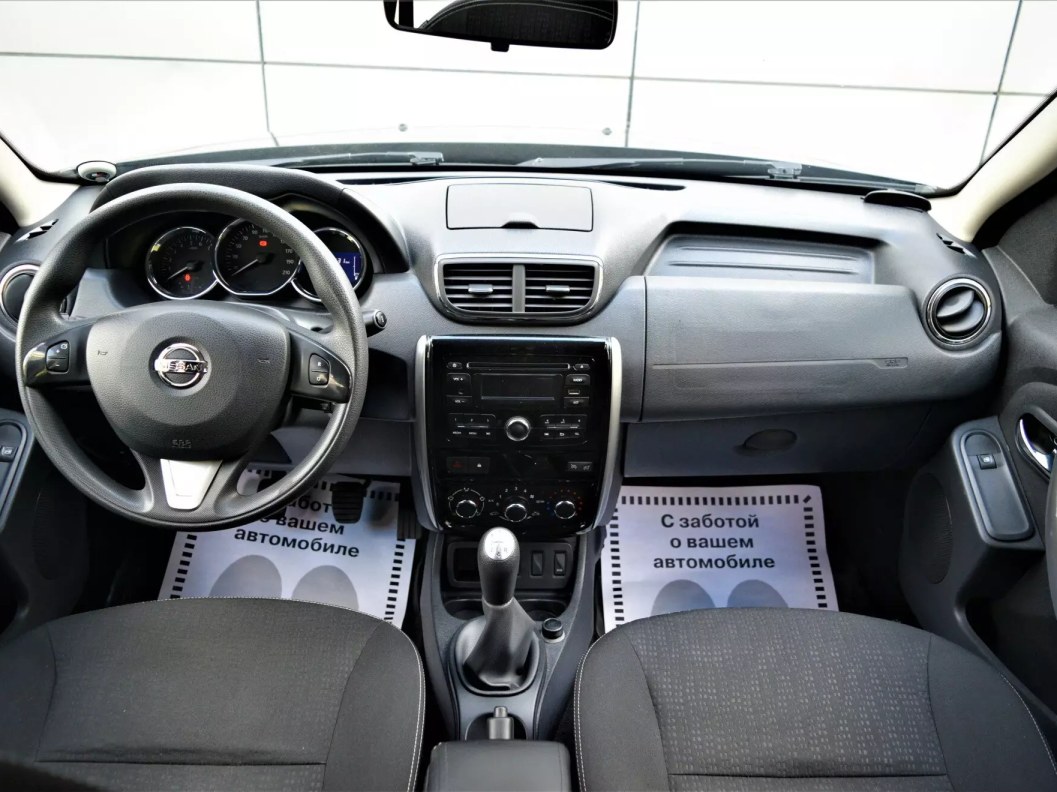 Nissan Terrano Comfort 1.6 МКПП, 2017 фото 9