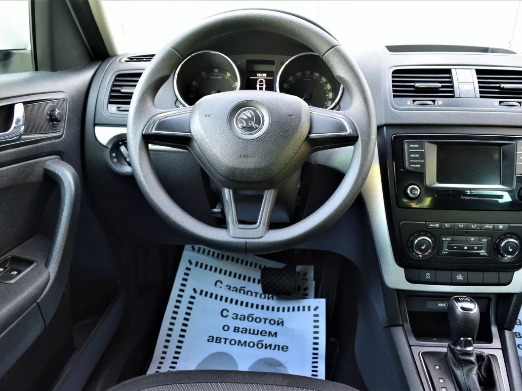 Skoda Yeti Style 1.8 DSG, 2017 фото 18