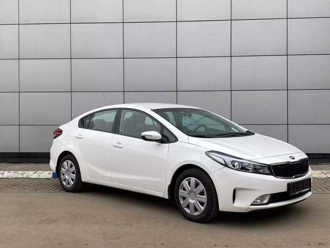 Kia Cerato Luxe 1.6 АКПП, 2018 фото 1