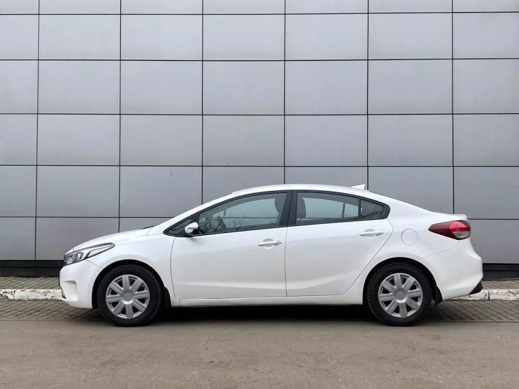 Kia Cerato Luxe 1.6 АКПП, 2018 фото 5