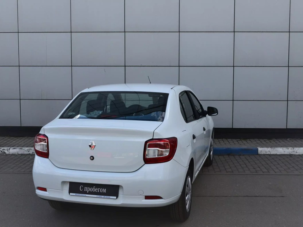 Renault Logan Life 1.6 АКПП, 2019 фото 5