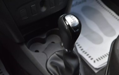 Renault Logan Life 1.6 АКПП, 2019 превью 11