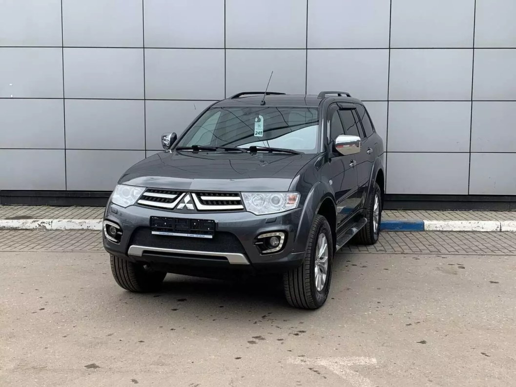 Mitsubishi Pajero Sport Ultimate S03 2.5 АКПП, 2013 фото 3