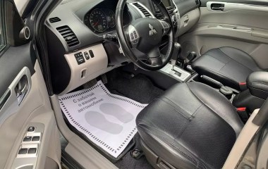Mitsubishi Pajero Sport Ultimate S03 2.5 АКПП, 2013 превью 8