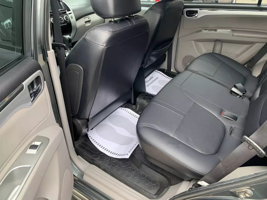 Mitsubishi Pajero Sport Ultimate S03 2.5 АКПП, 2013 фото 10
