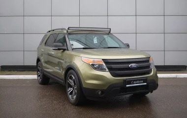 Ford Explorer Sport