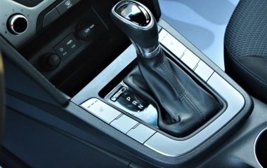 Hyundai Elantra Active 1.6 АКПП, 2016 превью 19