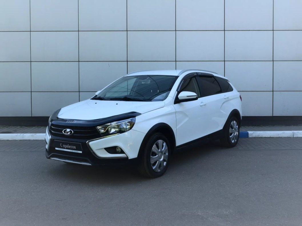 ВАЗ (Lada) Vesta GFK32-52-XK2 Luxe Multimedia 1.8 АМТ, 2020 фото 3