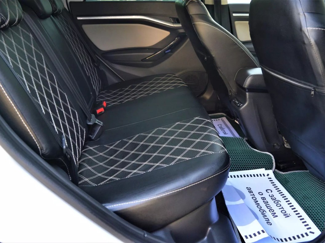 ВАЗ (Lada) Vesta GFK32-52-XK2 Luxe Multimedia 1.8 АМТ, 2020 фото 11