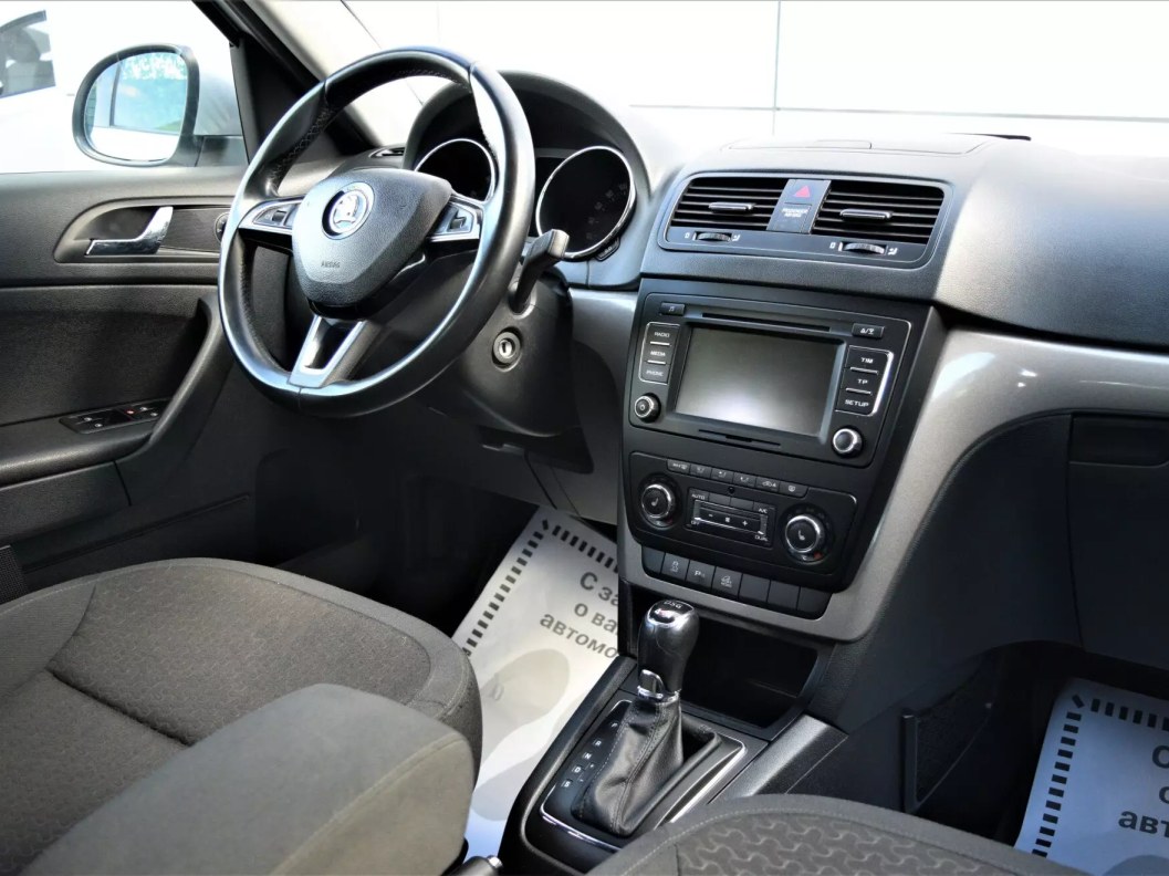 Skoda Yeti Style 1.8 DSG, 2015 фото 9