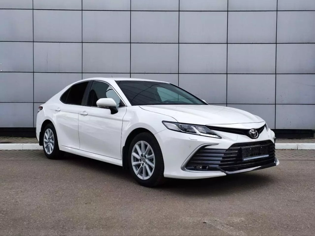 Toyota Camry 2.0 CVT, 2020 фото 1