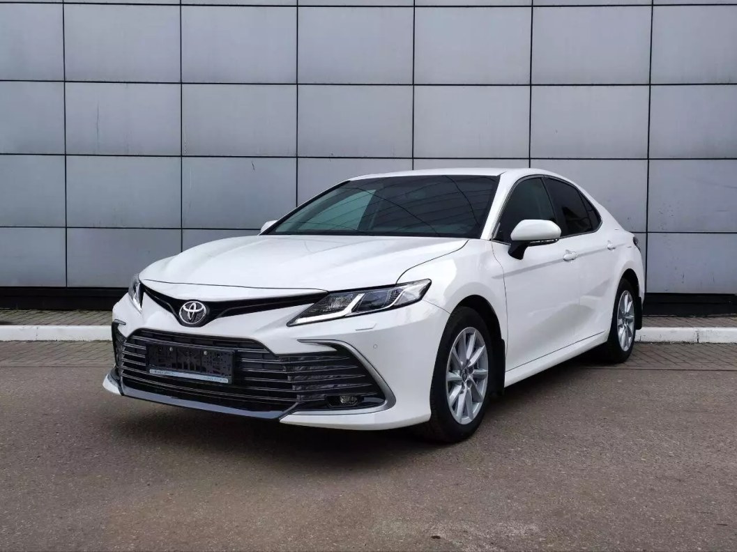 Toyota Camry 2.0 CVT, 2020 фото 3