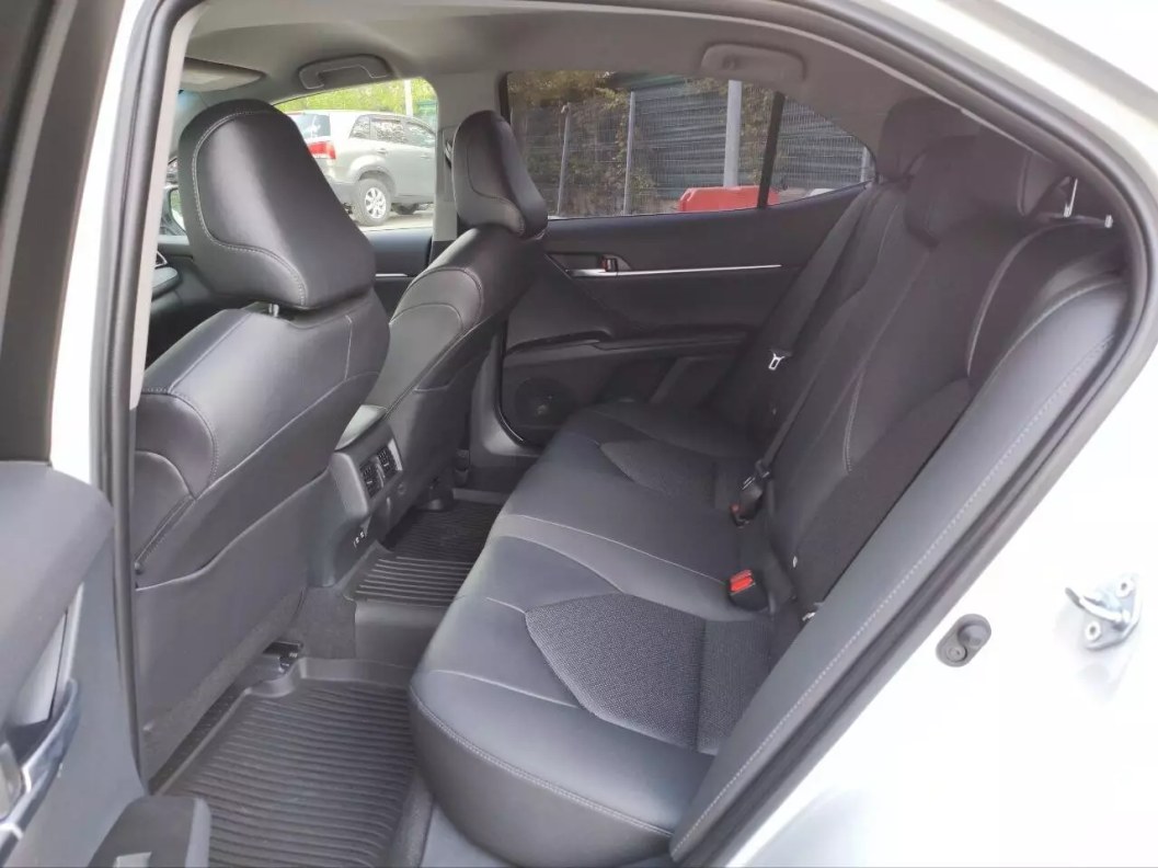 Toyota Camry 2.0 CVT, 2020 фото 12