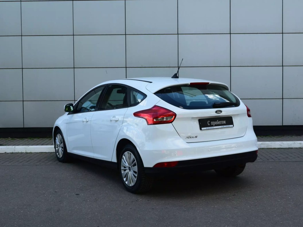 Ford Focus Trend 1.6 МКПП, 2017 фото 8
