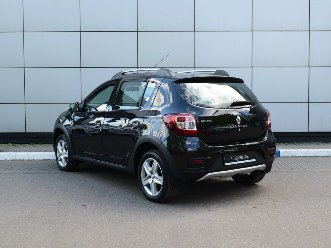 Renault Sandero Privilege 1.6 МКПП, 2018 фото 5