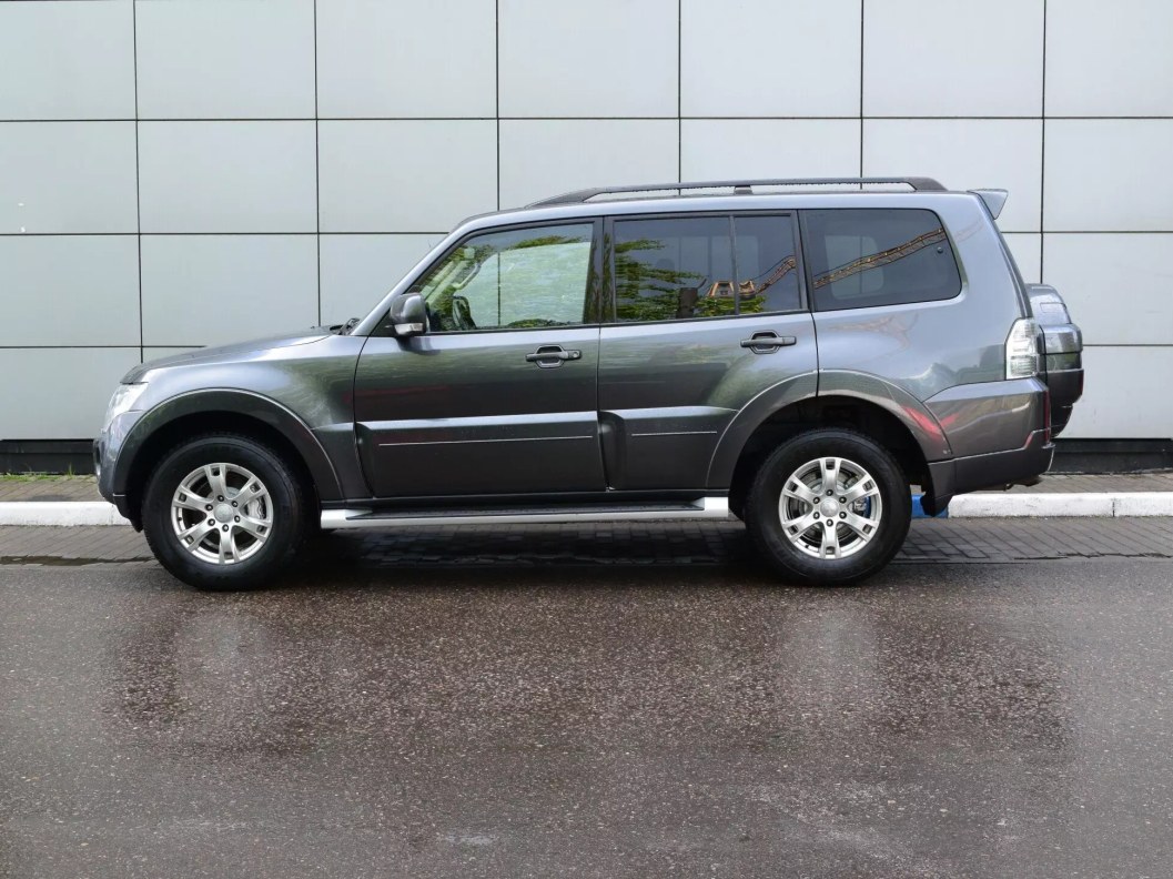 Mitsubishi Pajero Instyle S82 3.2 АКПП, 2014 фото 5