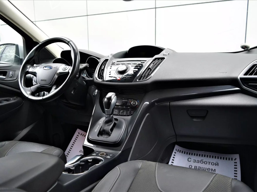 Ford Kuga Titanium 1.6 АКПП, 2013 фото 10