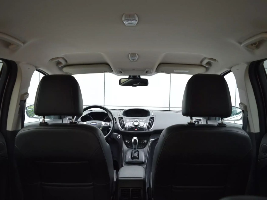 Ford Kuga Titanium 1.6 АКПП, 2013 фото 20