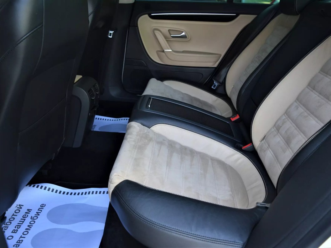Volkswagen Passat CC Sport 1.8 DSG, 2012 фото 12