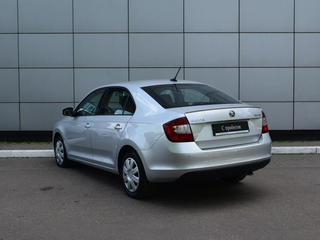 Skoda Rapid Style 1.4 АМТ, 2017 фото 5