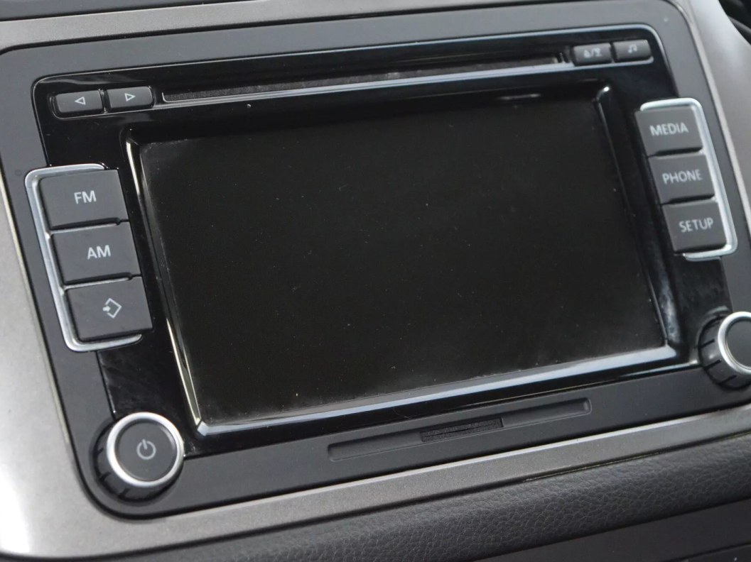 Volkswagen Tiguan 2.0 АКПП, 2011 фото 12