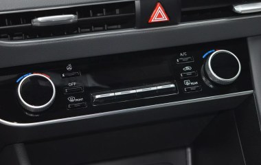 Hyundai Sonata бензин, АКПП, передний привод , 2019 превью 17