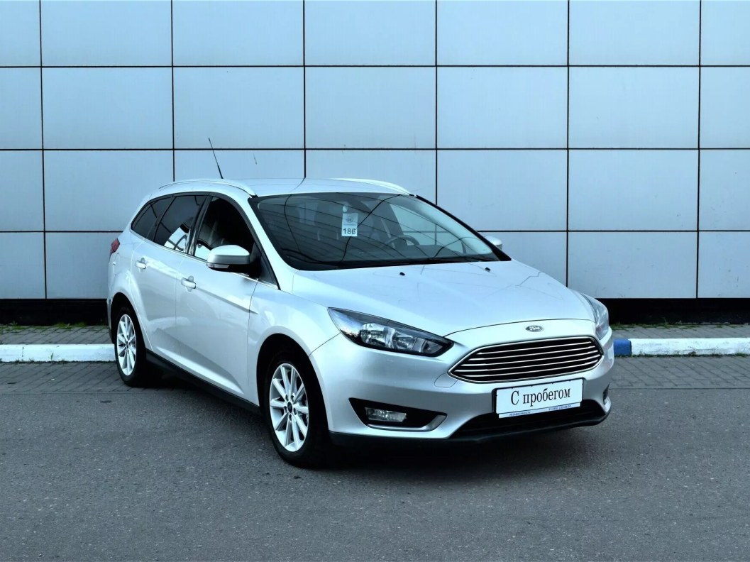 Ford Focus SYNC Edition 1.6 МКПП, 2016 фото 1