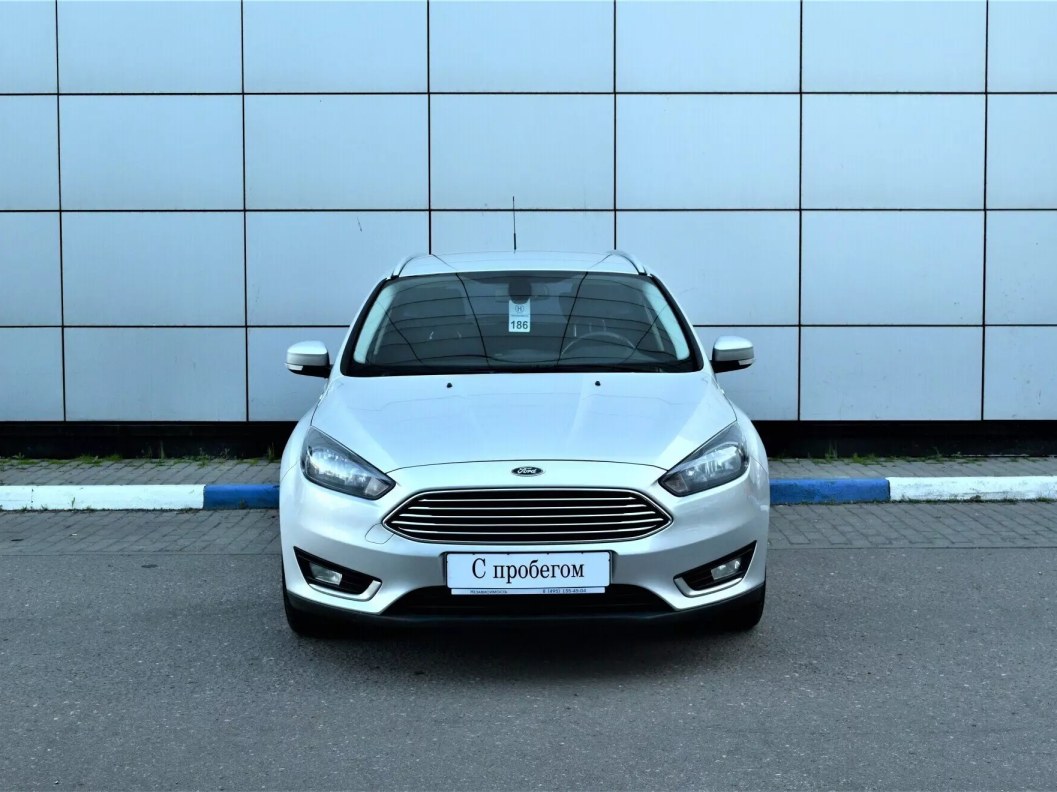 Ford Focus SYNC Edition 1.6 МКПП, 2016 фото 2