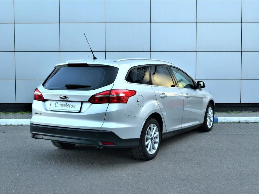 Ford Focus SYNC Edition 1.6 МКПП, 2016 фото 4