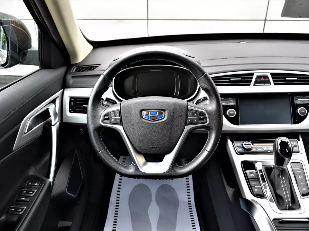 Geely Atlas Luxury 2.4 АКПП, 2019 фото 12