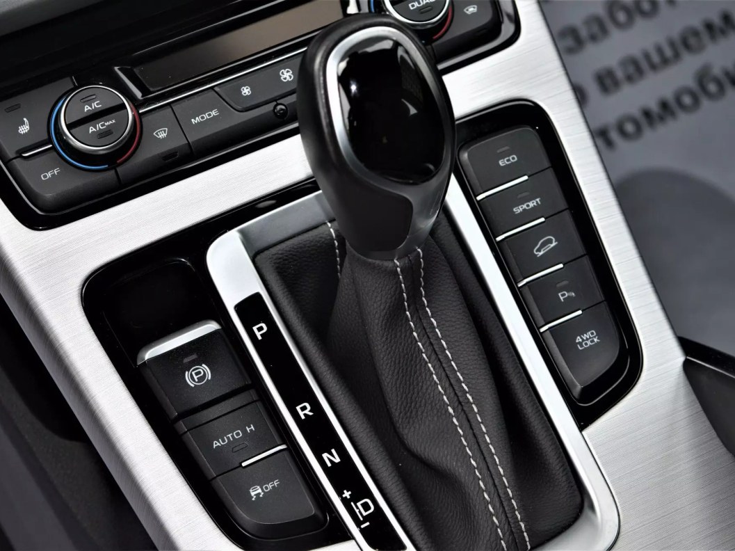 Geely Atlas Luxury 2.4 АКПП, 2019 фото 16