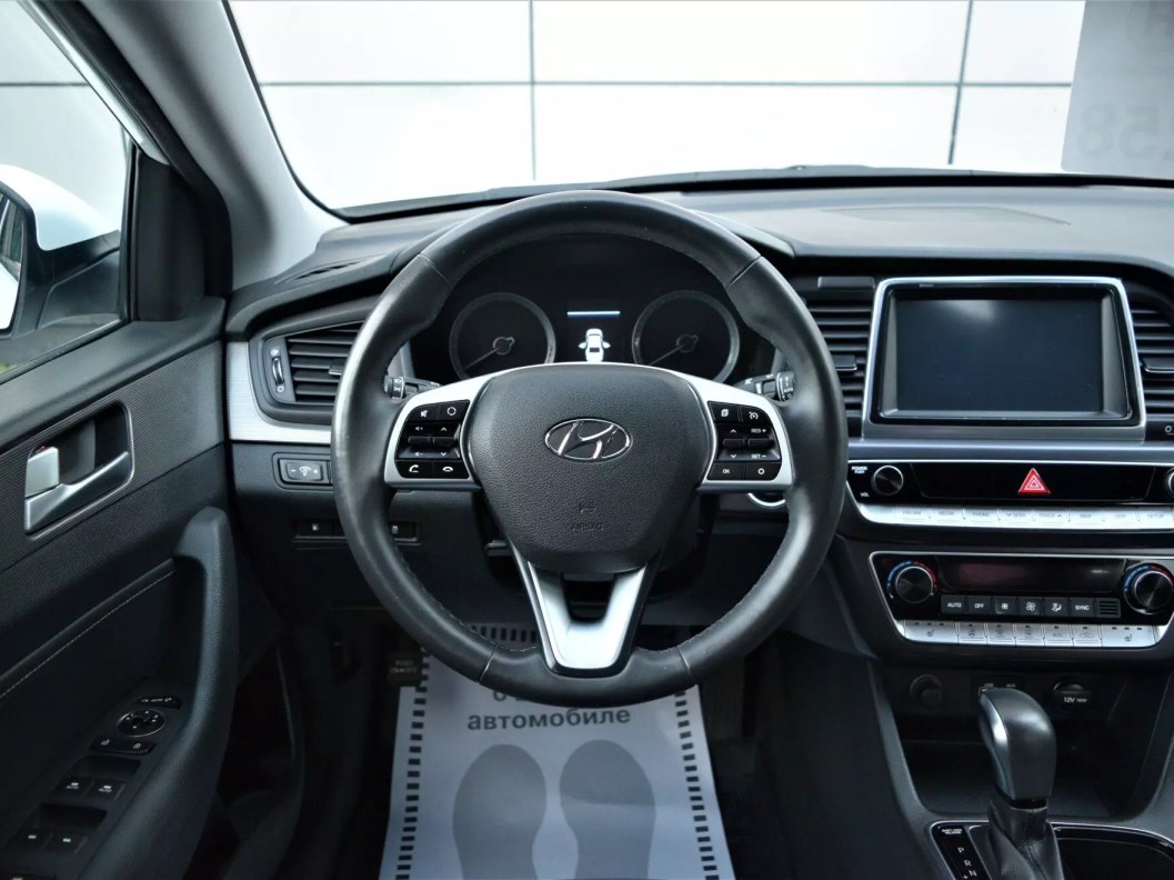 Hyundai Sonata Style 2.0 АКПП, 2018 фото 11