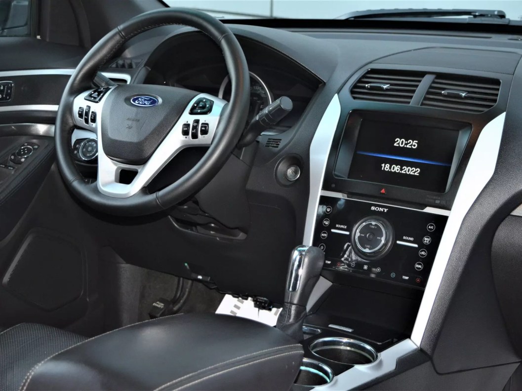 Ford Explorer Sport 3.5 , 2013 фото 11