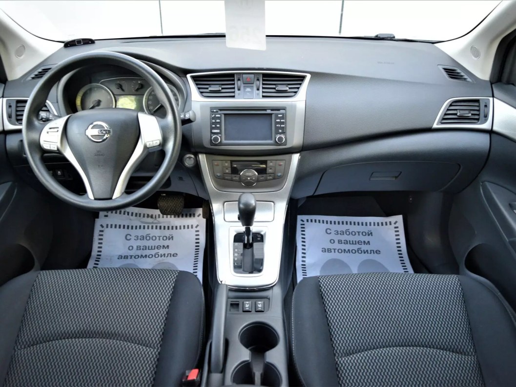 Nissan Tiida Elegance Connect 1.6 CVT, 2015 фото 8