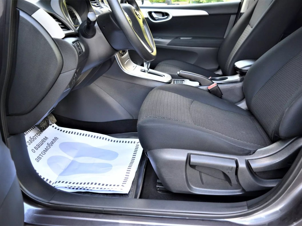 Nissan Tiida Comfort 1.6 CVT, 2015 фото 7